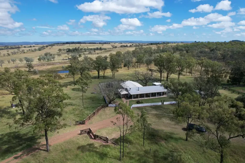 663 Cranks Avenue, Monto, QLD 4630