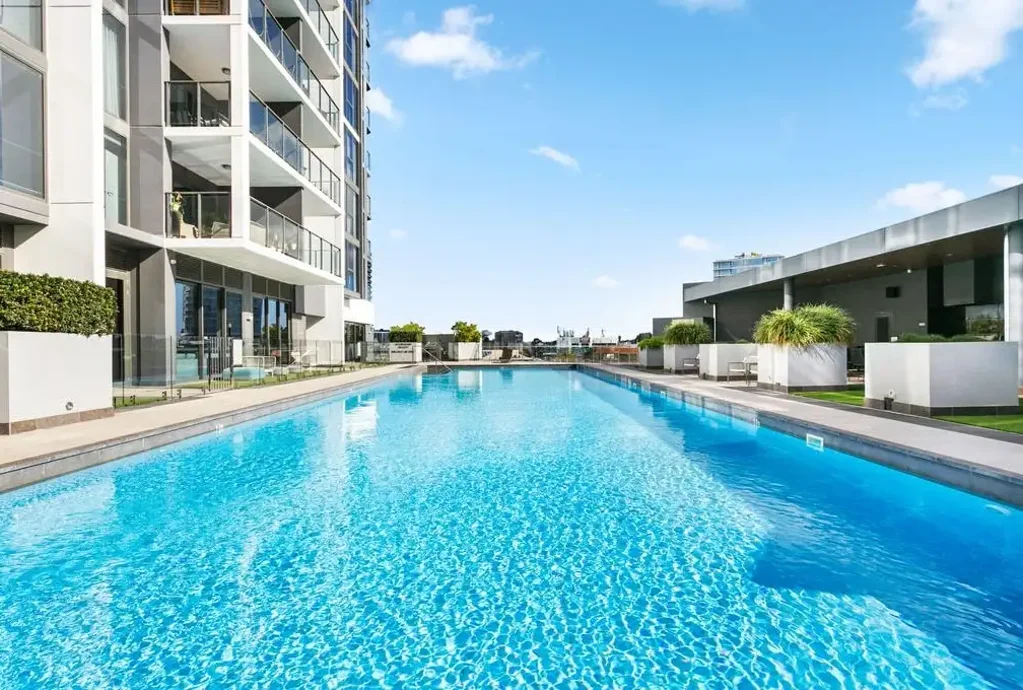 LUXURY RIVERSIDE LIVING AT SABINA APPLECROSS-LEVEL 9