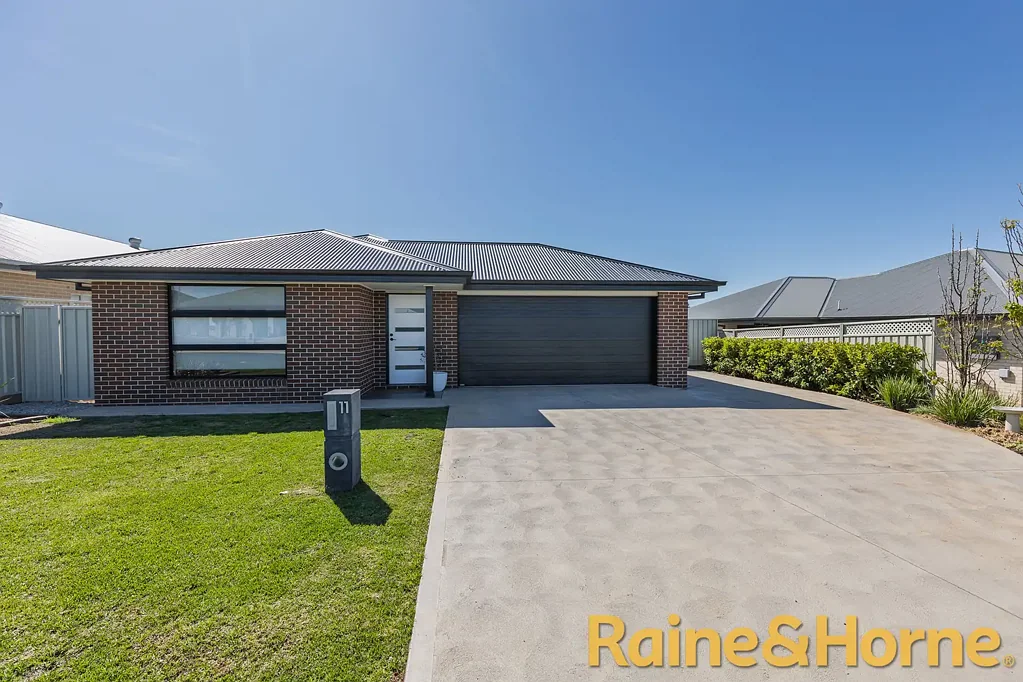 Dubbo 4ਬੈੱਡਰੂਮ Modern Home with a Granny Flat