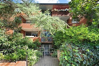 Newtown Newtown黄金单身公寓 开放式布局 自然光线 原始厨卫 阳光阳台 停车位 Spacious Studio in a Prime Newtown Pocket