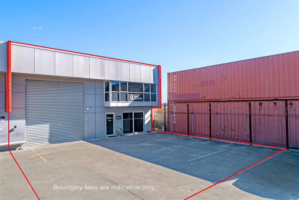 Awapuni Modern office and workshop