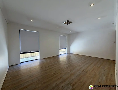 15 Millbrook Avenue, Bertram, WA 6167, 4 Kuwarto, 2 Banyo, House