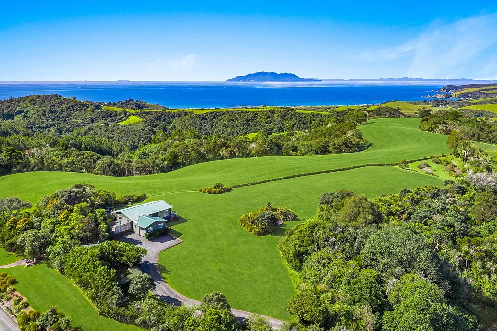 Tawharanui Peninsula 3 Slaapkamer Breathtaking Coastal Hideaway