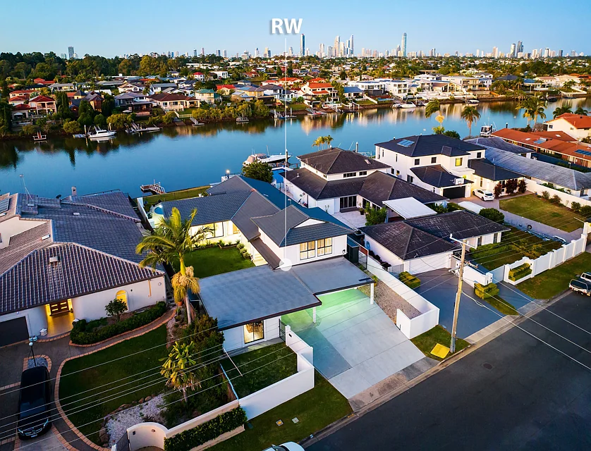 20 Garden Grove Street, Carrara, Gold Coast, 4 Schlafzimmer, 2 Badezimmer, House