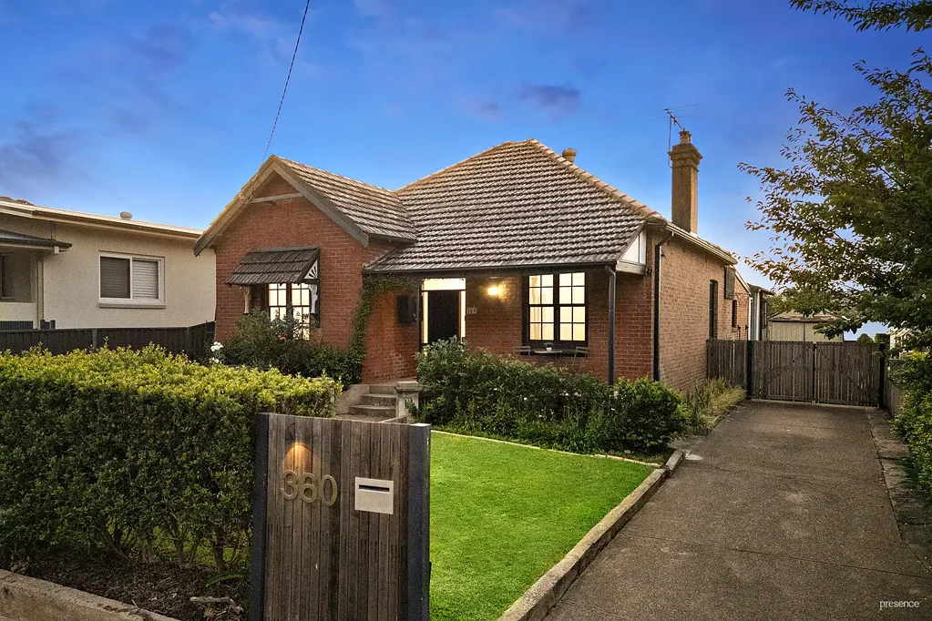 360 Brunker Road, Adamstown, NSW 2289