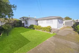 22 Muir Avenue, Mangere Bridge