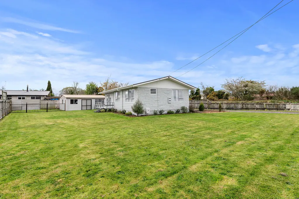 48 Kawaha Point Road, Fairy Springs, Rotorua, Bay of Plenty