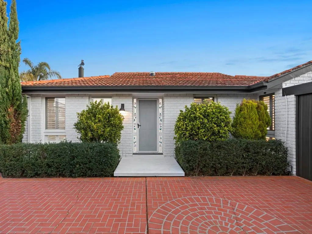 Bentleigh East 3Habitaciones Modern Elegance in a Prime Lifestyle Location