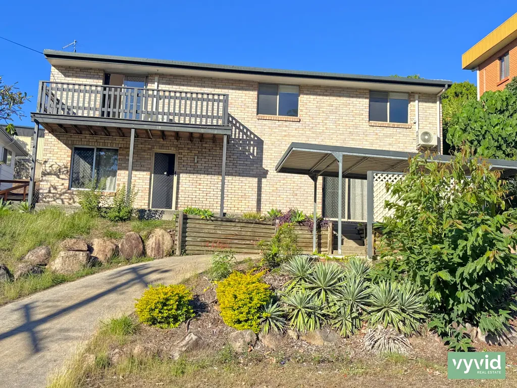 Spacious Family Home in Convenient New Auckland Location