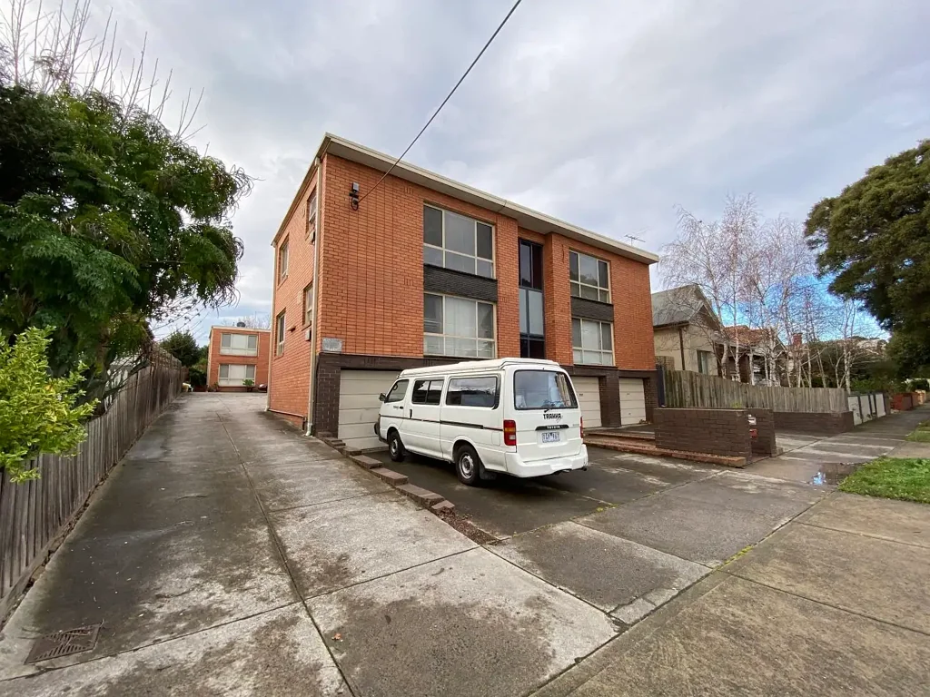 Great Apartment Close To Northcote Plaza