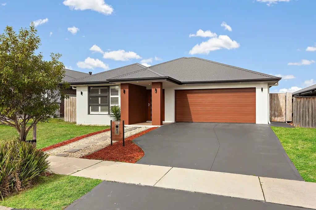 108 Dragonfly Drive, Chisholm, NSW 2322