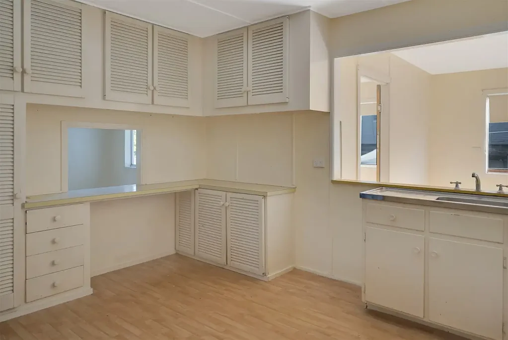 West Gladstone 3 Bedroom Renovator's Dream with Endless Potential!