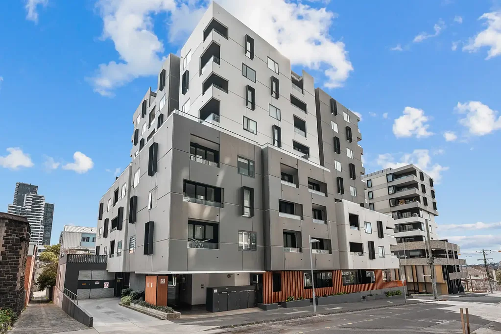 Box Hill 1कमरा Stylish One-Bedroom Apartment in the Heart of Box Hill