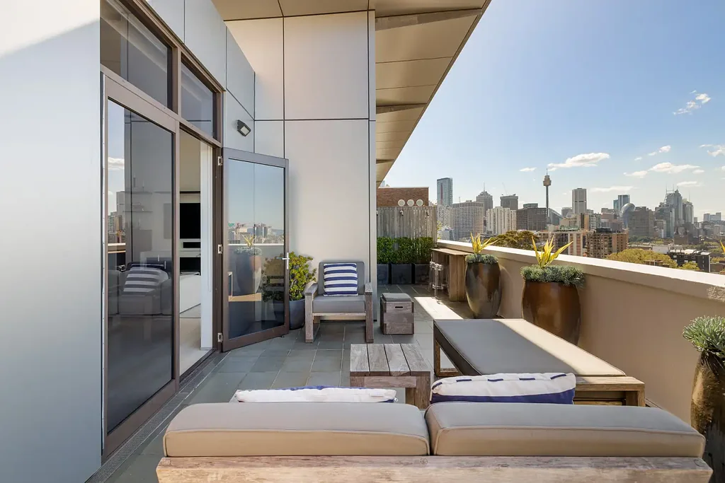 Surry Hills 3 Slaapkamer Penthouse with views and resort living