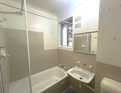 18/12-16 Goulburn Street, Warwick Farm, South Western Suburbs, 2 غرف, 1 حمامات, Apartment