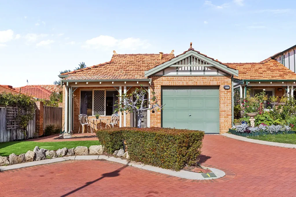 1/25 Arenga Court, Mount Claremont, WA 6010