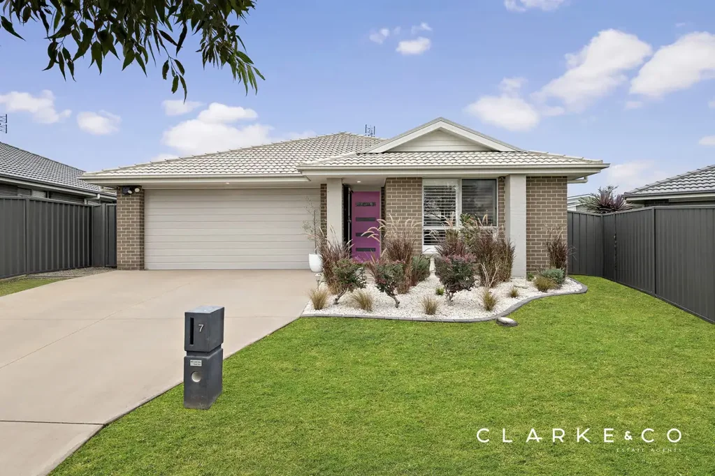 7 Malian Street, Cliftleigh, NSW 2321