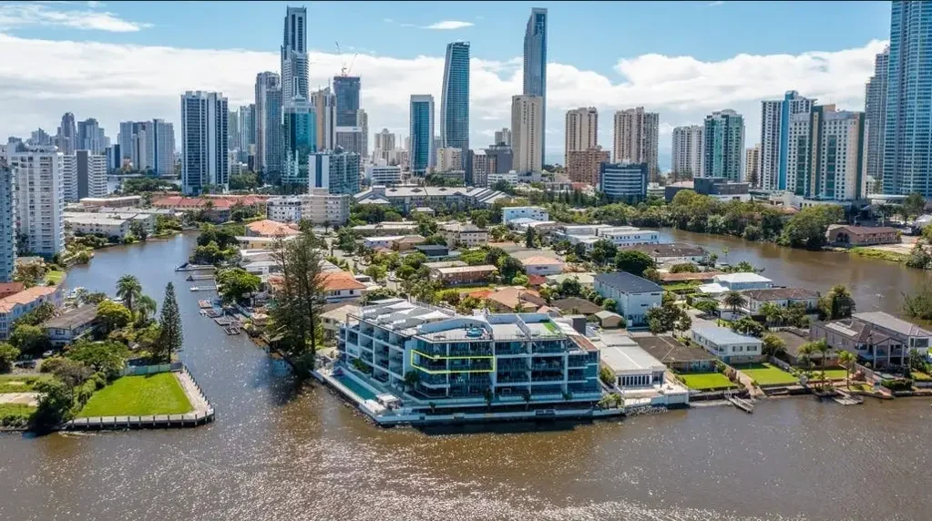 Fully Furnished Waterfront Apartment with Expansive River Views