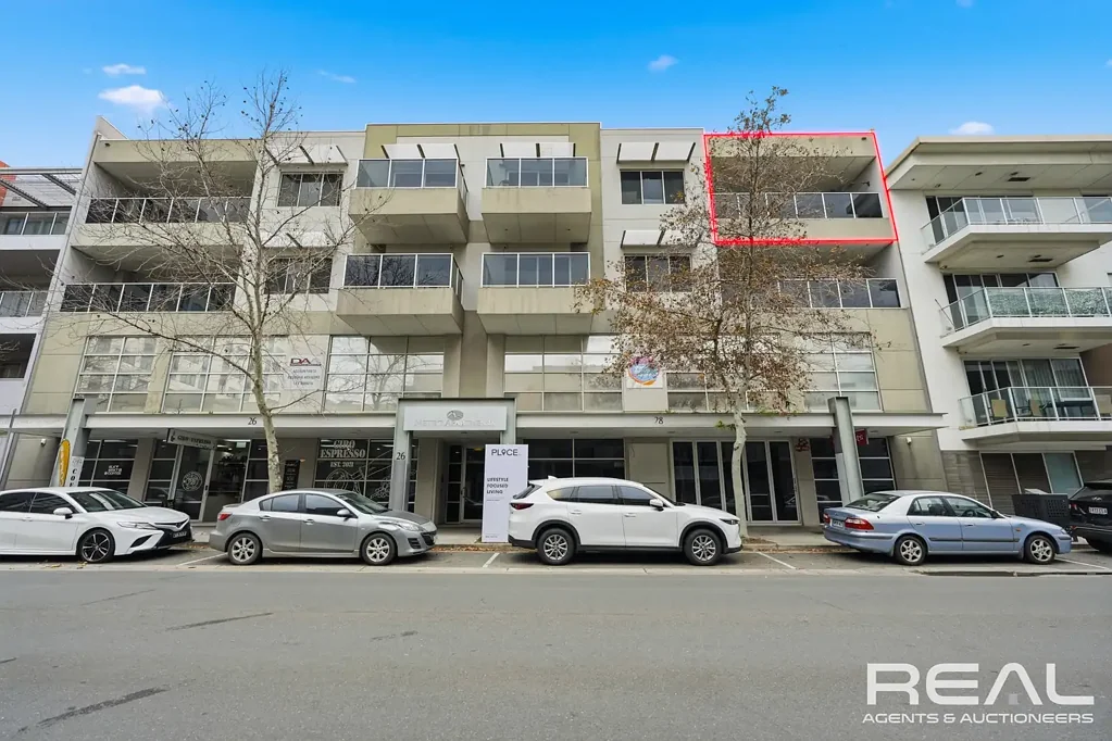 Mawson Lakes 2Moenga Beautifully Maintained Top-Floor Apartment with Views