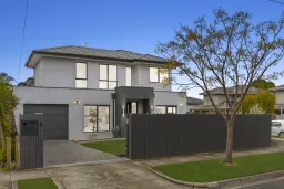 13 Brooks Street, Bentleigh East