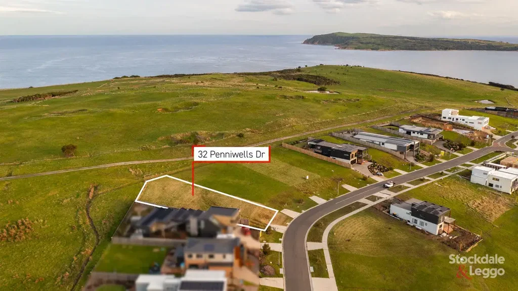 San Remo Approx 919m2 elevated land with ocean views in prestigious location