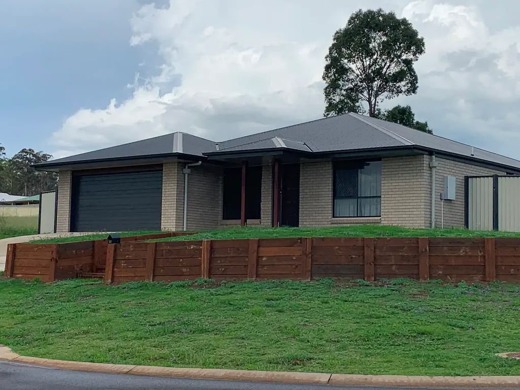 Executive 4 Bedroom Home