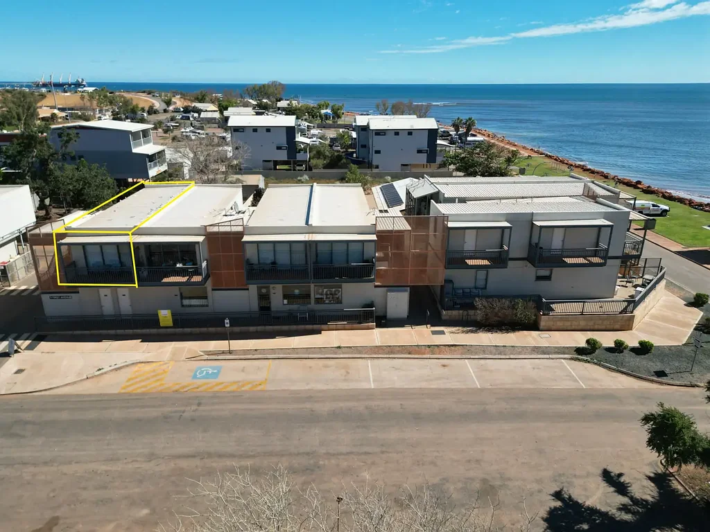 Onslow 2 Bedroom FULLY FURNISHED 2 BEDROOM / 2 BATHROOM APARTMENT WITH CORPORATE TENANTS IN PLACE.