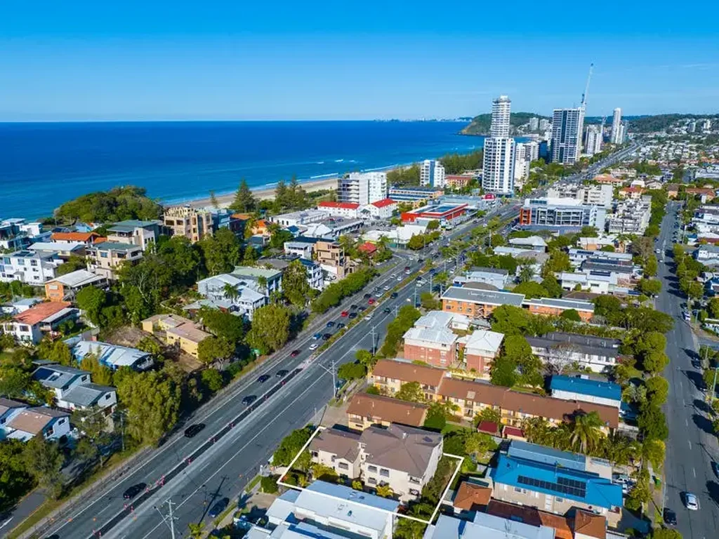 1 Toombul Avenue, Miami, QLD 4220