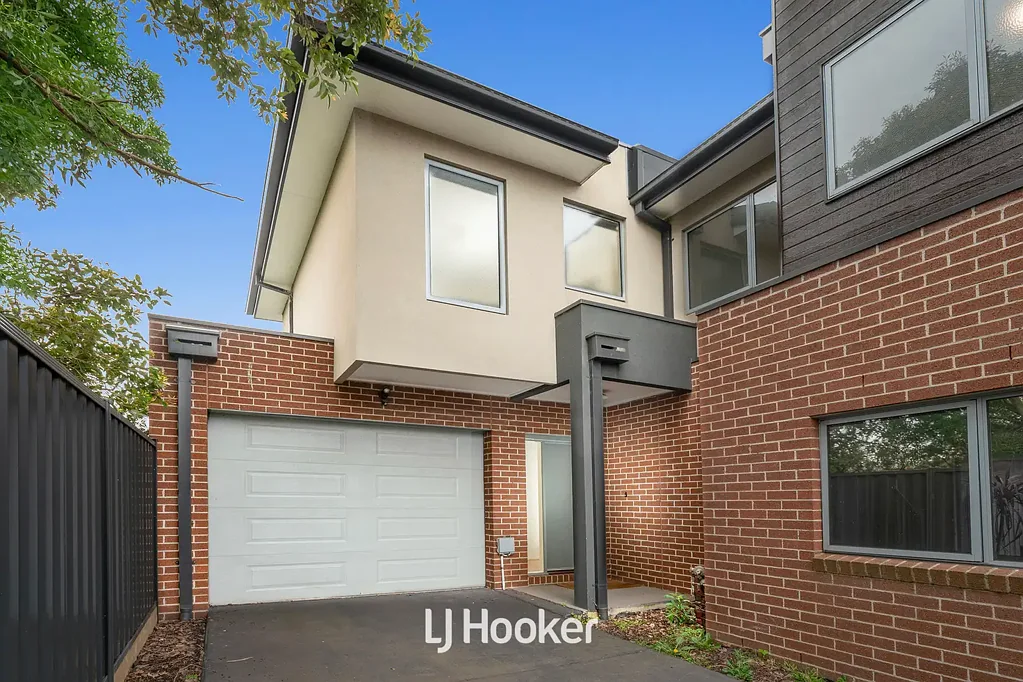Dandenong 3 Slaapkamer Modern Living Meets Effortless Style – Discover Comfort & Convenience in Dandenong