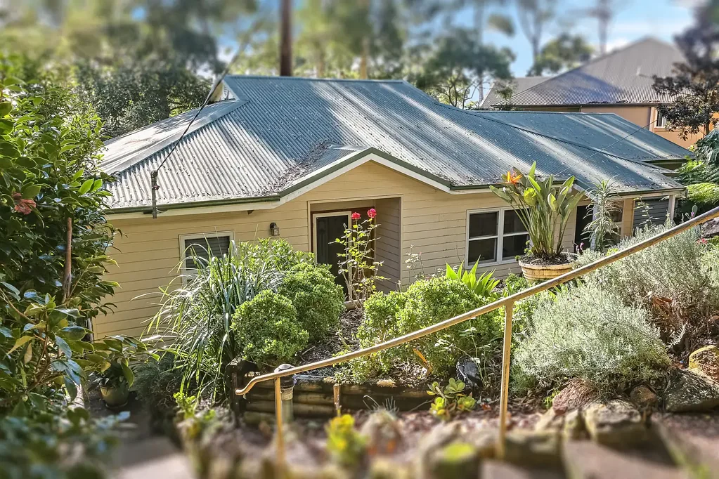 Avoca Beach 4部屋 Coastal charm on 1,075 sqm