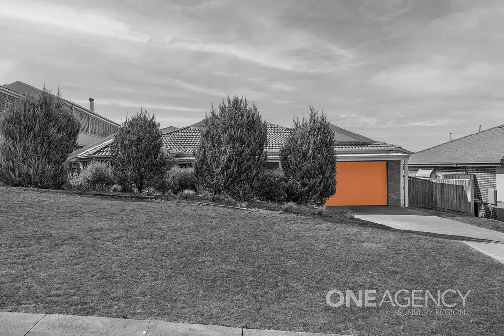 6 Windsor Rise, Sunbury, VIC 3429