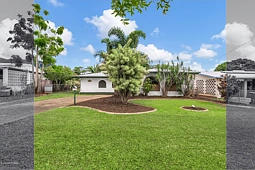 130 Toogood Road, Bayview Heights