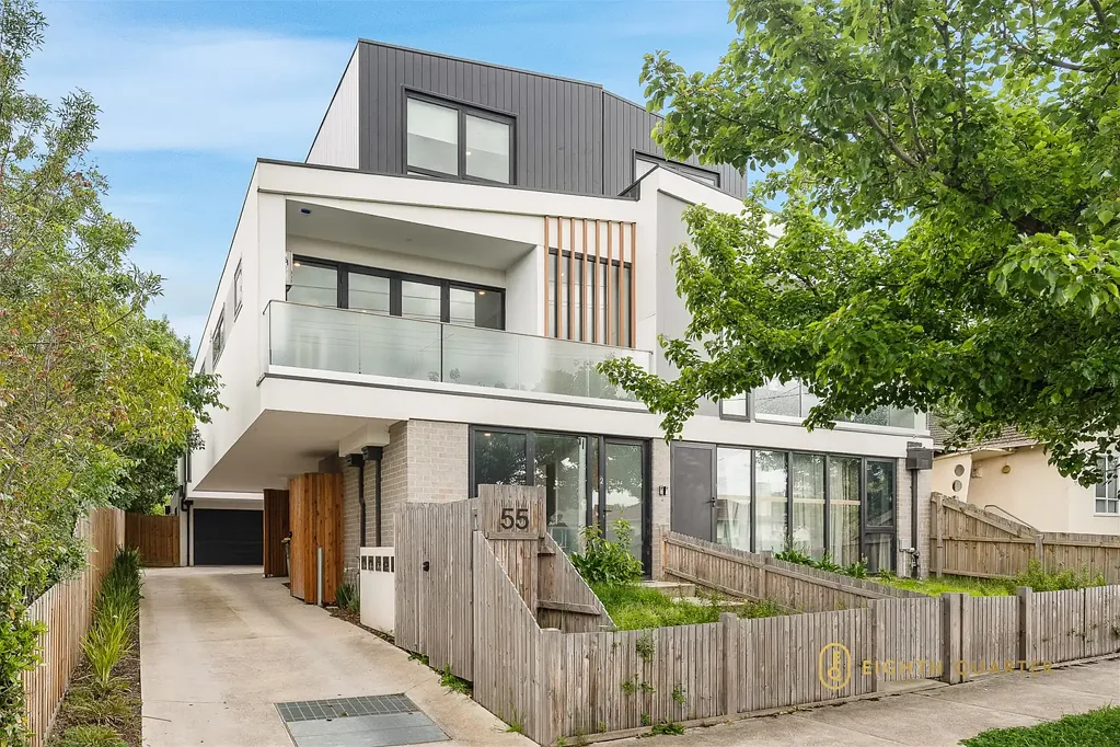 Reservoir 2غرفة نوم A Distinctive Near-New Townhouse - Defined by Detail and Design