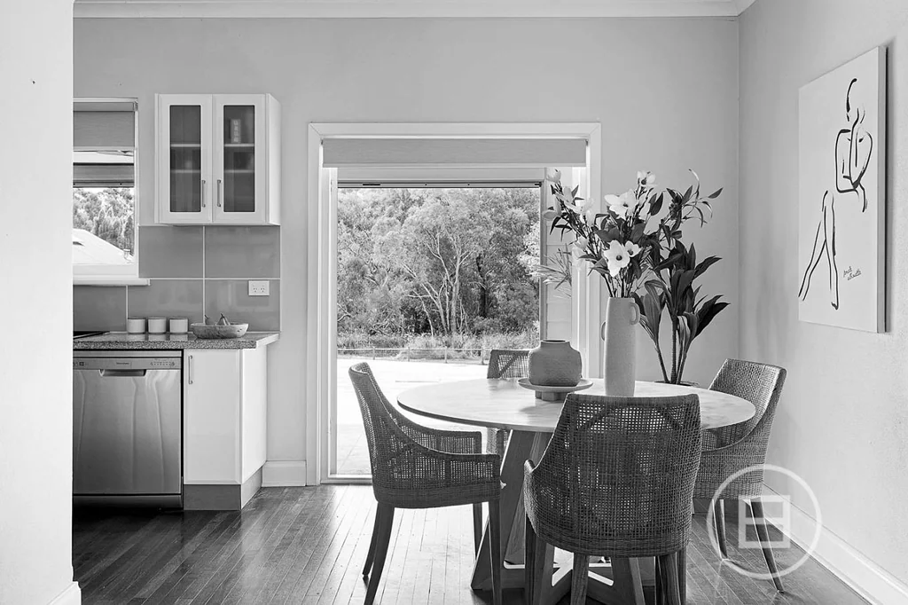 11 Beverley Terrace, South Guildford, WA 6055