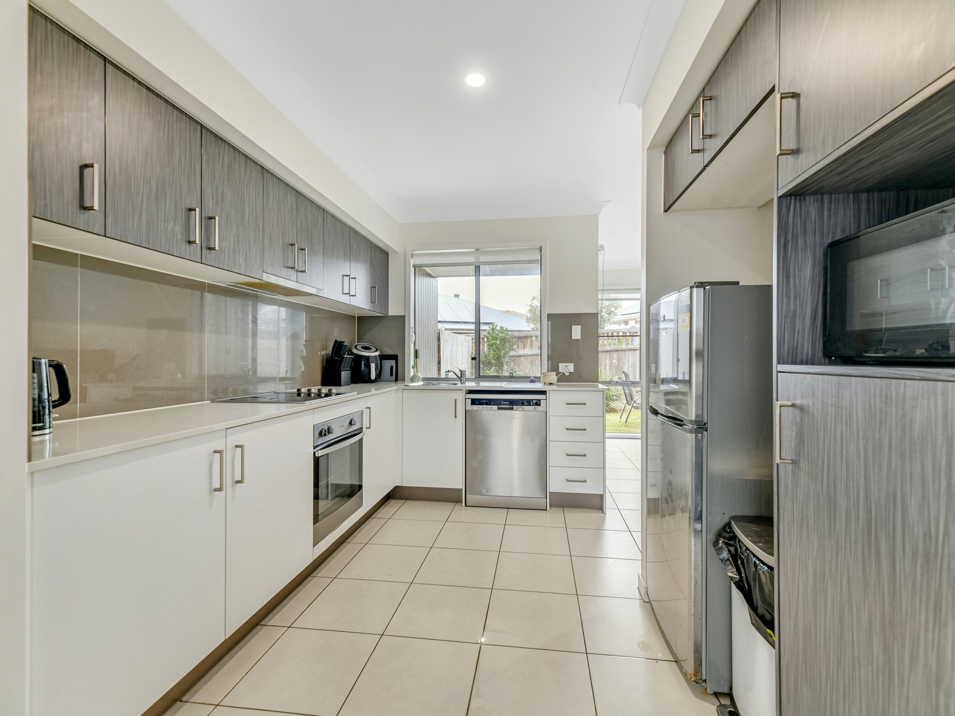 UNIT 2 22 WINDSOR ST, FLAGSTONE QLD 4280, 0房, 0浴, House