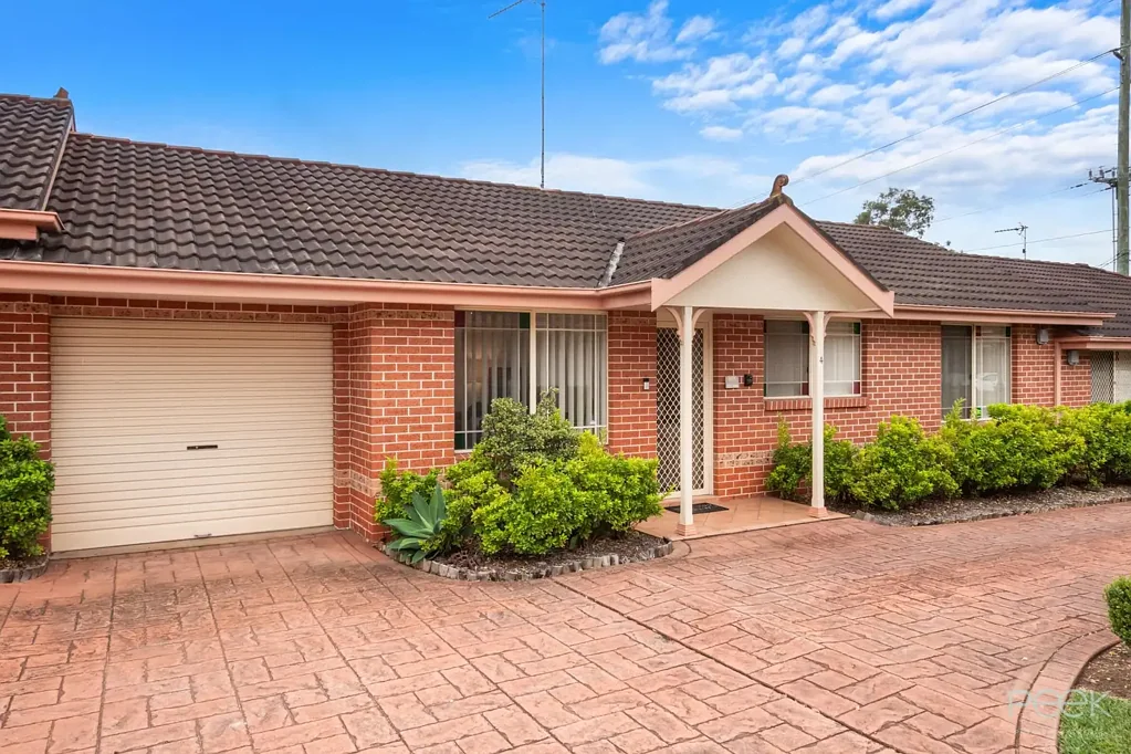 South Windsor 2Moenga Stylish Single Level Residence | Live or Invest