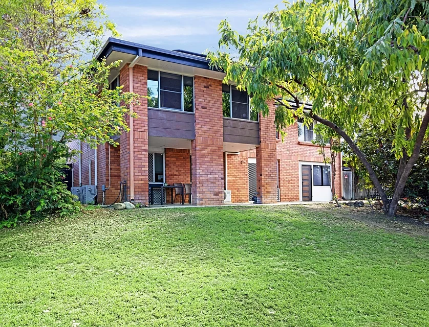 2 Lavarack Street, Mount Louisa, QLD 4814, 6房, 2浴, 独立屋