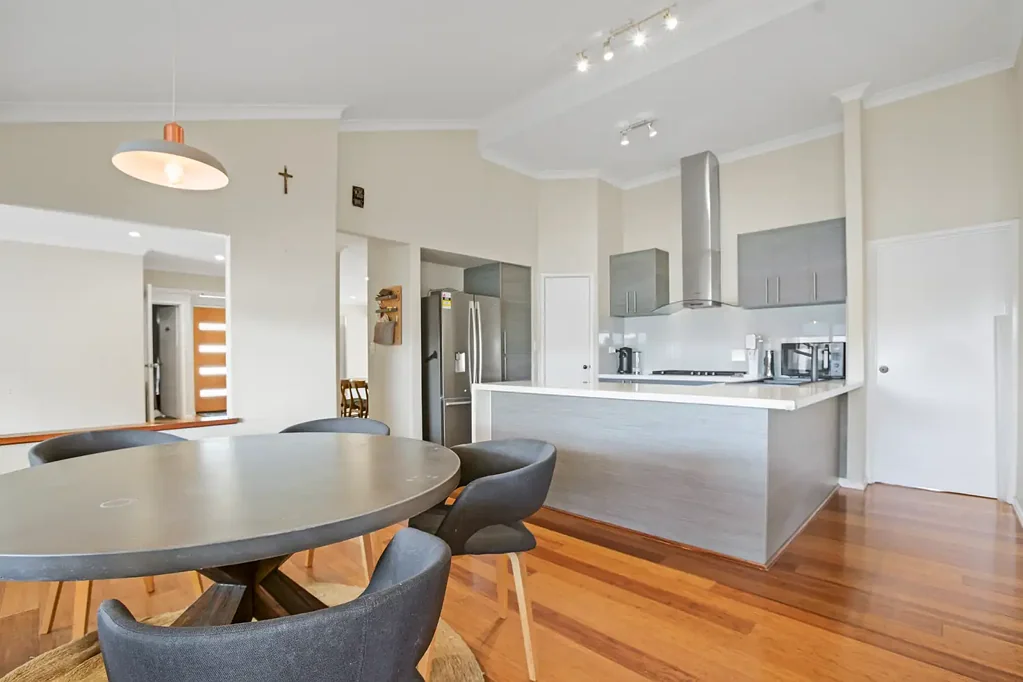 48 Dean Road, Bateman, WA 6150