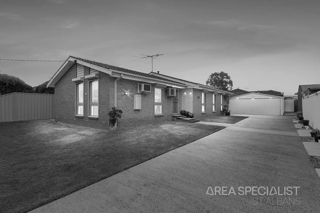44 Tarana Crescent, Kings Park, VIC 3021
