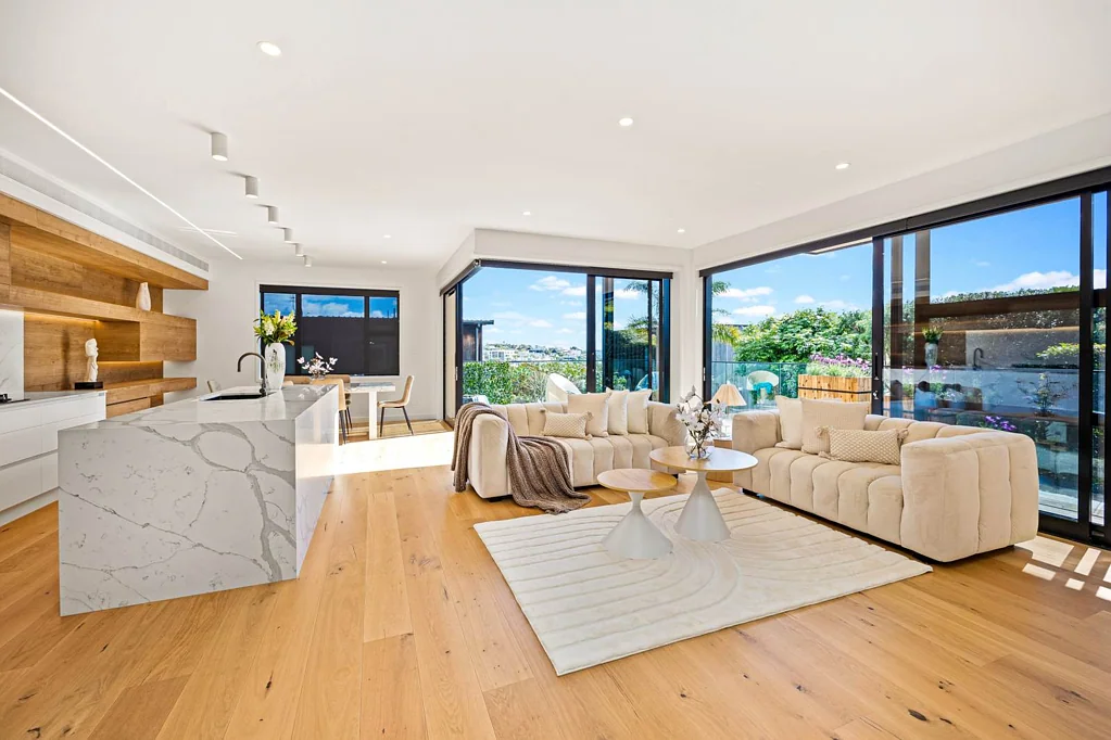 Orakei 4 Slaapkamer Award-Winning Masterpiece