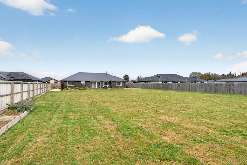 Darfield 4Moenga 1,711sqm section - price reduced, must be sold