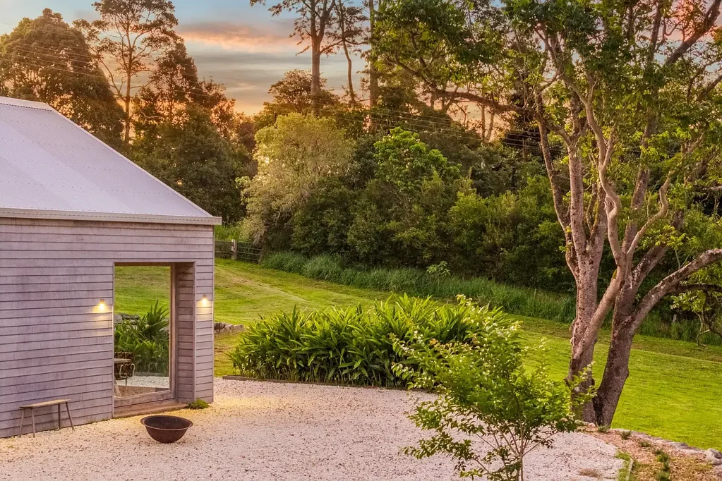 Brooklet 1chambre Creekfront Acreage Offering Lifestyle, Privacy & Unlimited Potential