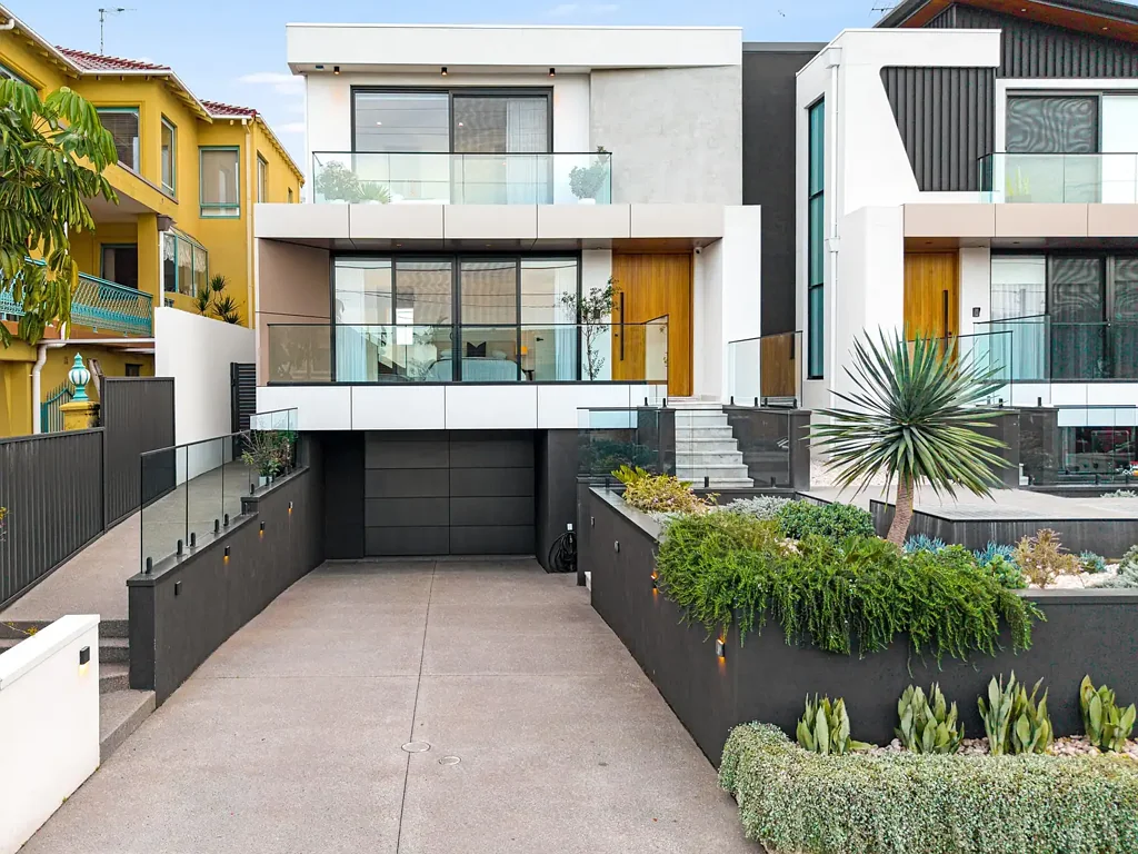 Blakehurst 4Kwarto A Landmark Architectural Residence with Sweeping Bay Views