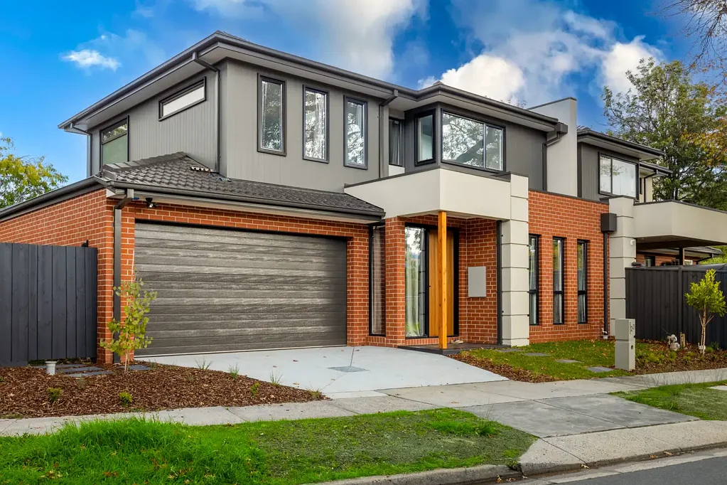 BE THE FIRST TO OCCUPY THIS BRAND NEW RESIDENCE WITH OWN STREET FRONTAGE