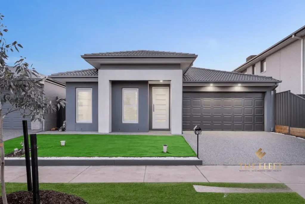Truganina 4 Bedroom Unparalleled Luxury: Immaculately Upgraded 4-Bedroom Family Home in Truganina's Premier Location