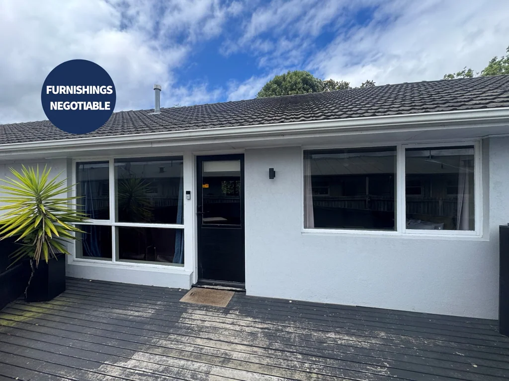 Low-Maintenance Living in a Convenient Location