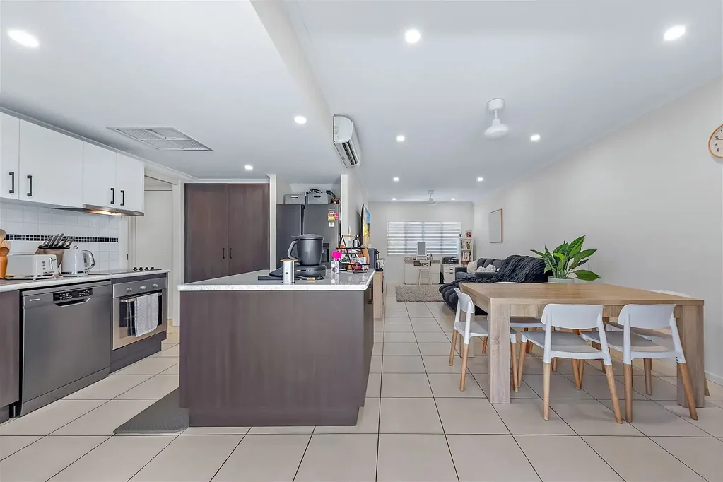 30/25 Abell Road, Cannonvale, QLD 4802