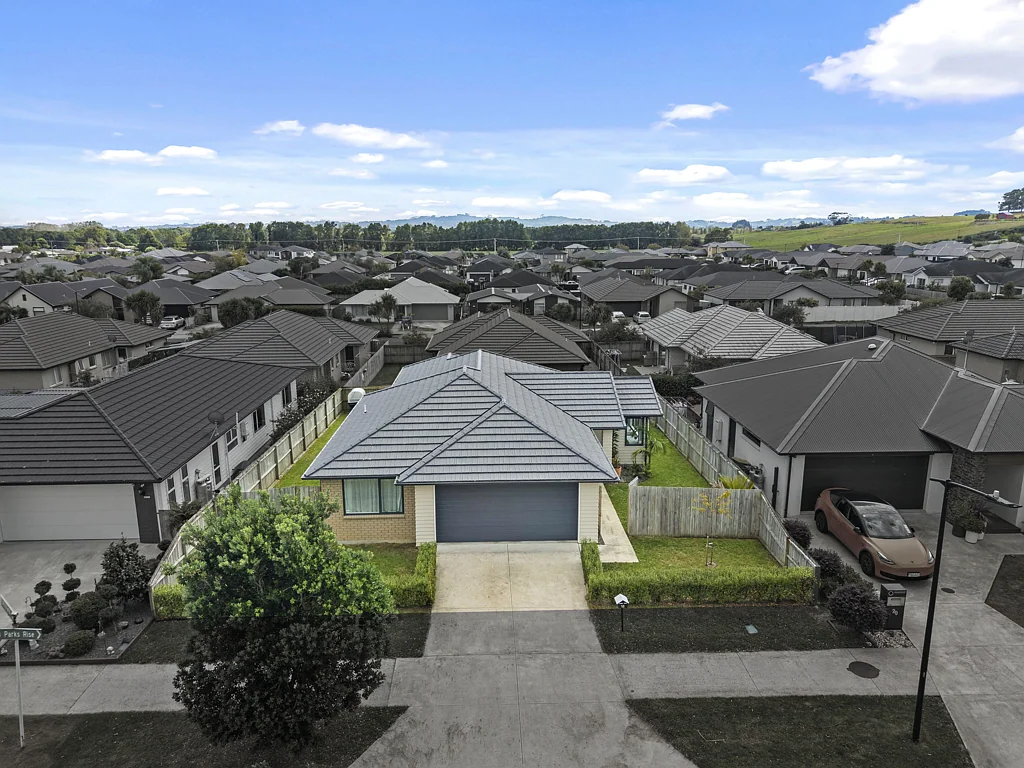 18 Twin Parks Rise, Papakura, Auckland