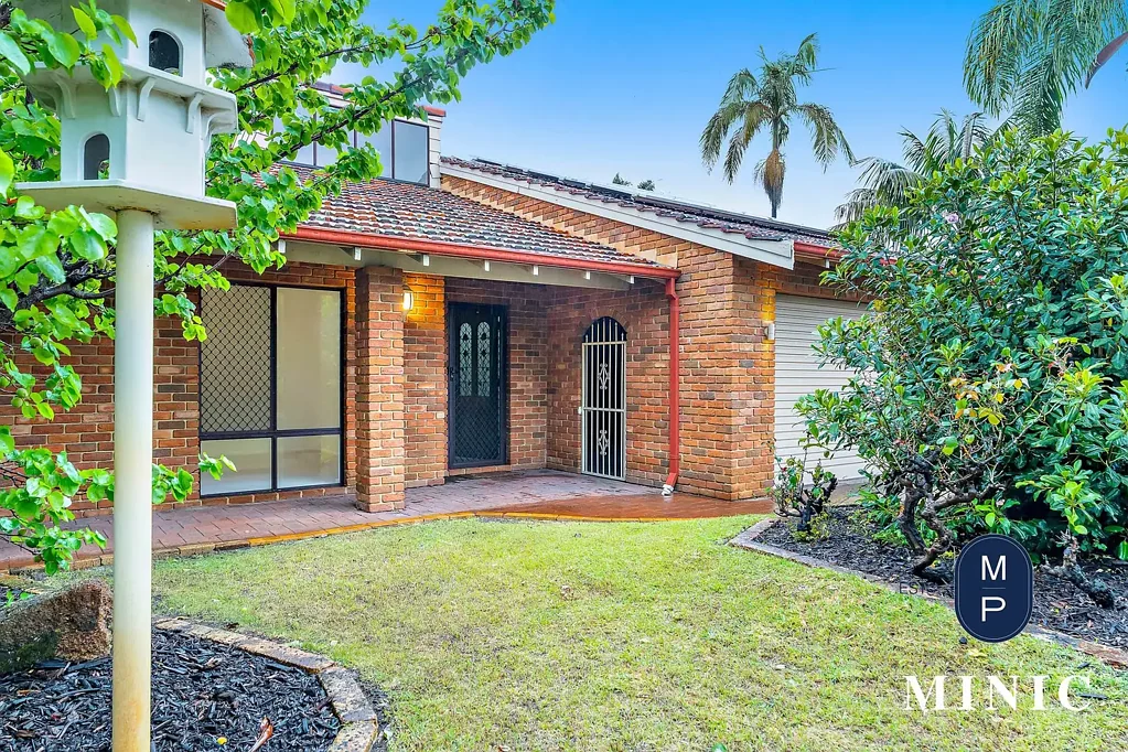 6 Warman Court, Leeming, WA 6149