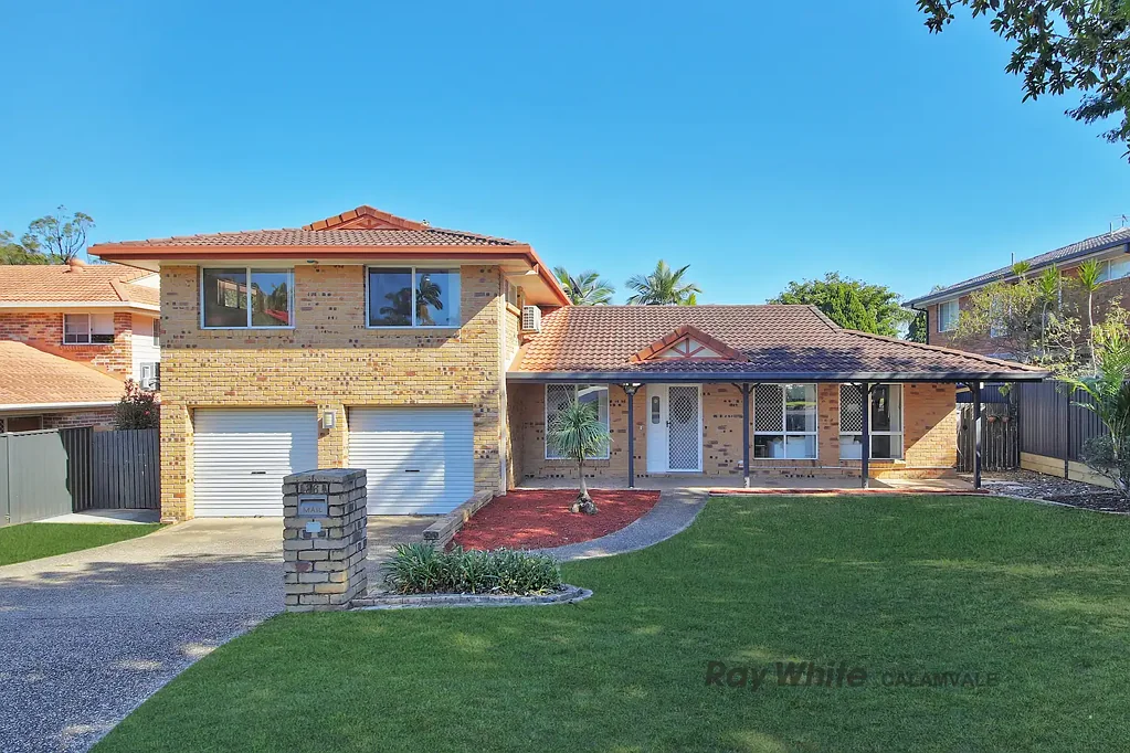Stretton 5कमरा Family-Sized Living in a Quiet Stretton Cul-de-Sac